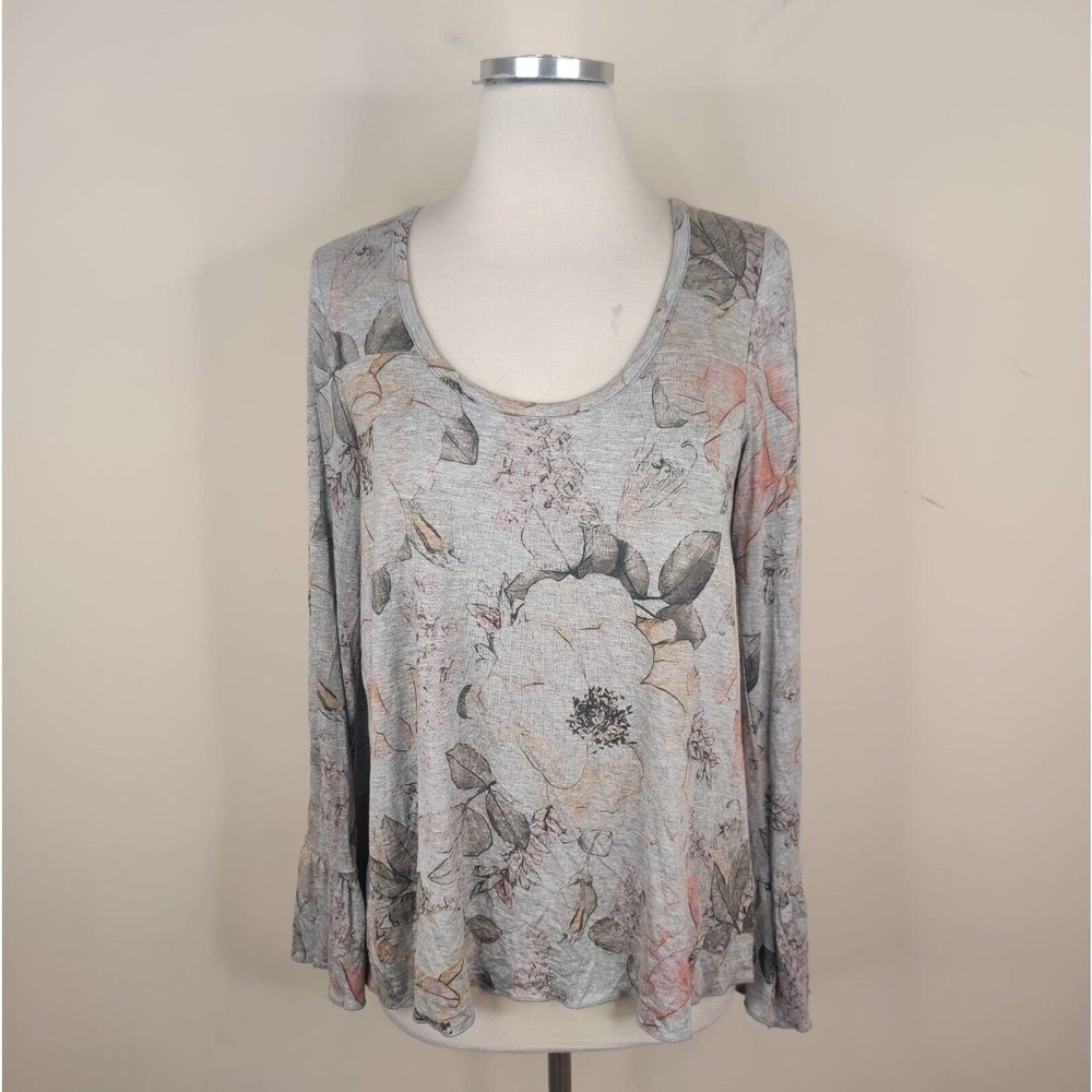 Chasor Long Sleeve Shirt Floral Stretch Knit Bell Sleeve‎
